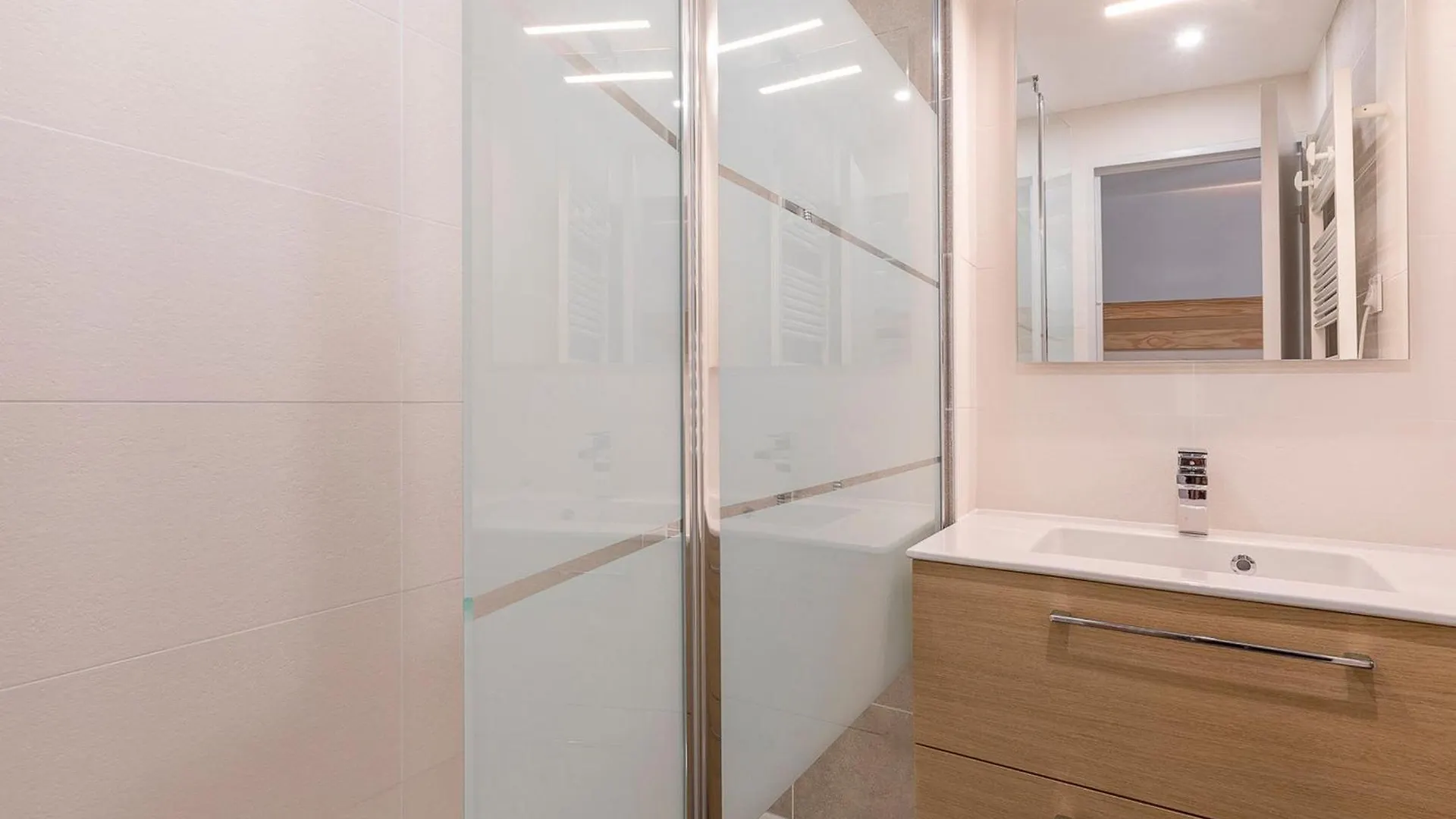 Apartment Studio Renove Avec Wifi Et Casier A Ski, A Deux Pas Des Pistes Et Commerces A Avoriaz - Fr-1-314-216 Morzine France